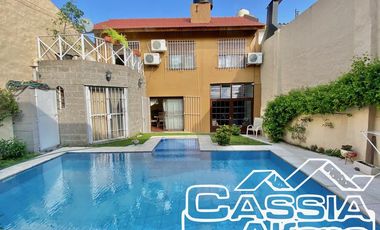Casa - Temperley Oeste