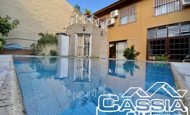 Casa - Temperley Oeste