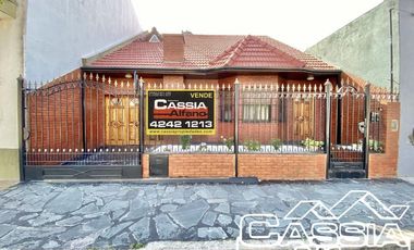 Casa - Temperley Oeste