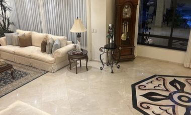 Casa en Bosques de las Lomas