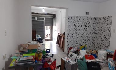 Junin  al 1100 - Deposito en Alquiler - San Fernando