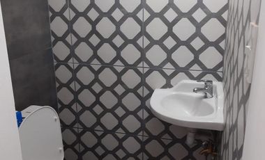 Junin  al 1100 - Deposito en Alquiler - San Fernando