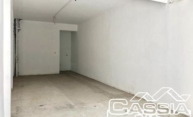 Local - Lanús Oeste