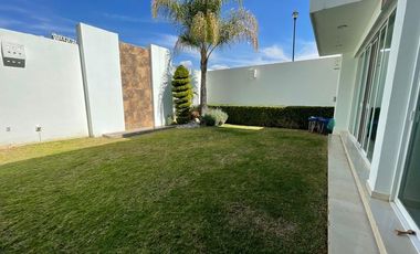 Casa en venta en Jardines del Campestre