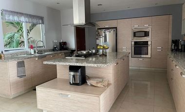 Casa en venta en Jardines del Campestre