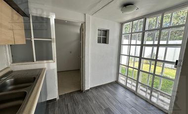 CASA EN RENTA EN VILLAS DEL CAMPO, CALIMAYA ESTADO DE MEXICO.