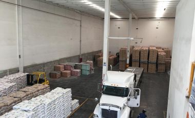 Bodega en renta de 1,100 m2 en Tepotzotlán