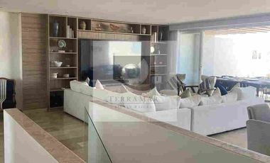 Espectacular PentHouse de 4 Recamaras con Alberca Privada sobre Playa en Acapulco Diamante