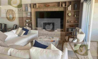 Espectacular PentHouse de 4 Recamaras con Alberca Privada sobre Playa en Acapulco Diamante