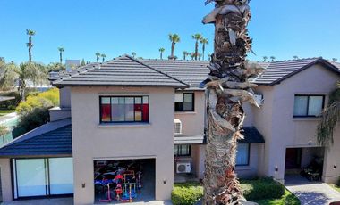 2 lotes venta Casa en San Marino (Funes Hills)