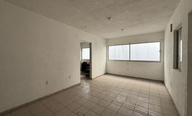Edificio en VENTA o RENTA para oficinas y local comercial en planta baja, en el centro de Veracruz