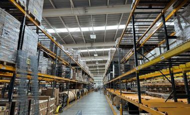 Bodega en renta de 3,635 m2 en Toluca