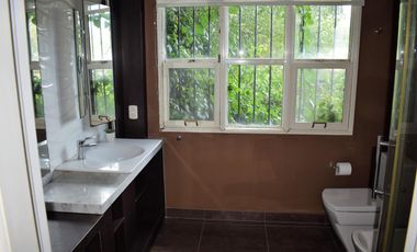 Casa en venta en Casco de San Isidro, 5 ambientes