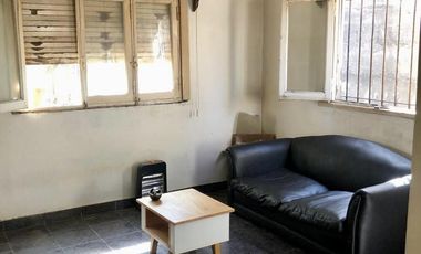 DEPARTAMENTO EN PH PLANTA ALTA TRES AMBIENTES AL CONTRAFRENTE CON PATIO