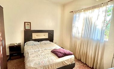 DEPARTAMENTO EN PH PLANTA ALTA TRES AMBIENTES AL CONTRAFRENTE CON PATIO