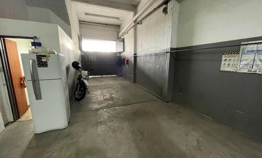 Excelente local sobre Ruta 8 con gran depósito. Venta con Renta hasta Enero de 2026