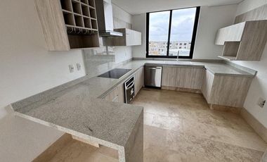 Cumbres del Lago departamento en RENTA RAH805