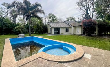 vendo Casa quinta en Funes