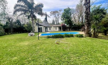 vendo Casa quinta en Funes