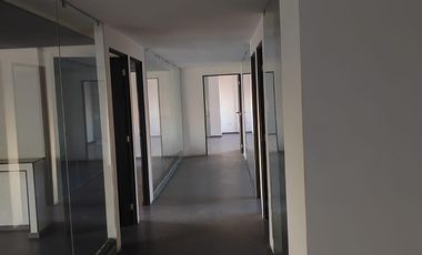 RENTA DE OFICINA EN AV. LEONA VICARIO METEPEC