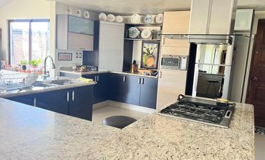 RENTA DE CASA EN FRACCIONAMIENTO VALLE ZAMARRERO EN ZINACANTEPEC