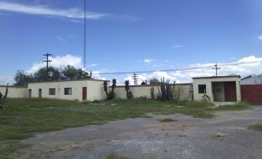 TERRENO EN RENTA CON OFICINAS EN SALINAS VICTORIA NL