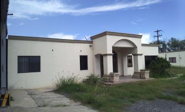 TERRENO EN RENTA CON OFICINAS EN SALINAS VICTORIA NL
