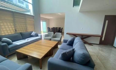 Casa en Renta AMUEBLADA en Cluster Puebla Blanca, Lomas de Angelopolis, Puebla.