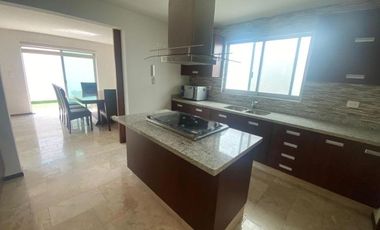 Casa en Renta AMUEBLADA en Cluster Puebla Blanca, Lomas de Angelopolis, Puebla.