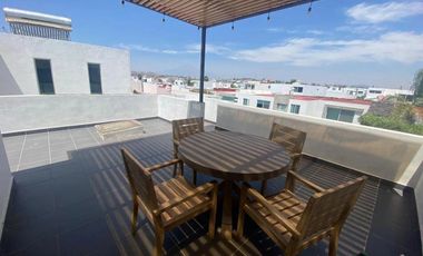 Casa en Renta AMUEBLADA en Cluster Puebla Blanca, Lomas de Angelopolis, Puebla.