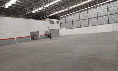 Bodega en renta de 861 m2 en Lerma