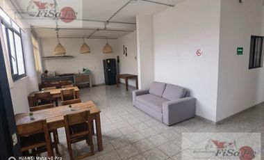 PISO CON 17 HABITACIONES  EN RENTA