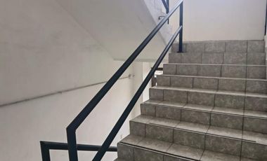 PISO CON 17 HABITACIONES  EN RENTA