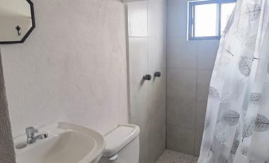 PISO CON 17 HABITACIONES  EN RENTA