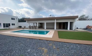 CASA EN RENTA PORTAL DEL NORTE ESCOBEDO-ZUAZUA