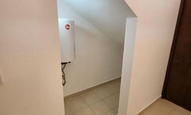 Casa en Renta, en ASCALAII, Con 2 Recamaras, Equipado