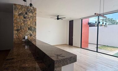 Casa en Renta, en ASCALAII, Con 2 Recamaras, Equipado