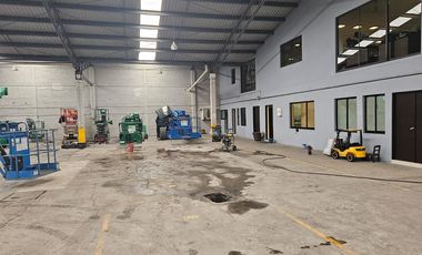 RENTA DE BODEGA SOBRE AVENIDA RIVA PALACIO EN SAN MATEO ATENCO