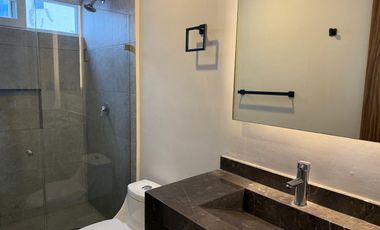 Departamento en RENTA de 2 recamaras, con vista al mar y alberca, Palms Residences