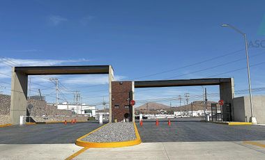 Renta de Bodega Industrial por Carr. a Cd.Cuahútemoc, Armmal