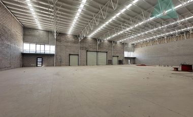 Renta de Bodega Industrial por Carr. a Cd.Cuahútemoc, Armmal