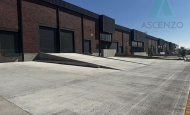 Renta de Bodega Industrial por Carr. a Cd.Cuahútemoc, Armmal