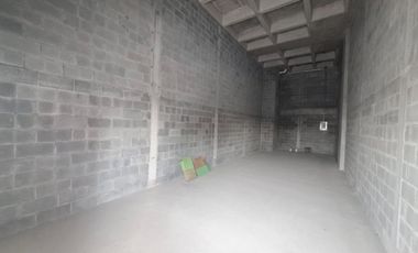 LOCAL EN RENTA PLANTA BAJA ZONA SUR DE MONTERREY  TORRE LIVO