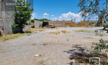 TERRENO EN RENTA BARDEADO CON BODEGA SOBRE LOMBARDO TOLEDANO