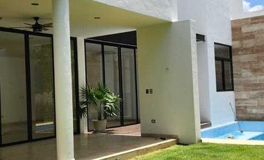 Casa en renta en Privada Kutz, Yucatán Country Club