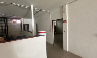 RENTA | Local Comercial de 130 m2