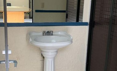 Oficinas amuebladas dentro de parque industrial con seguridad 24/7