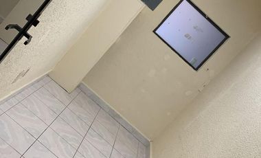 Oficinas amuebladas dentro de parque industrial con seguridad 24/7