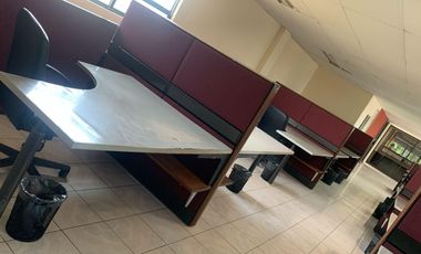 Oficinas amuebladas dentro de parque industrial con seguridad 24/7