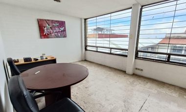 Oficina en Renta en Los Fuertes